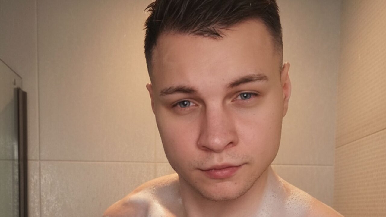 Live Porn Camera of AlexPolo