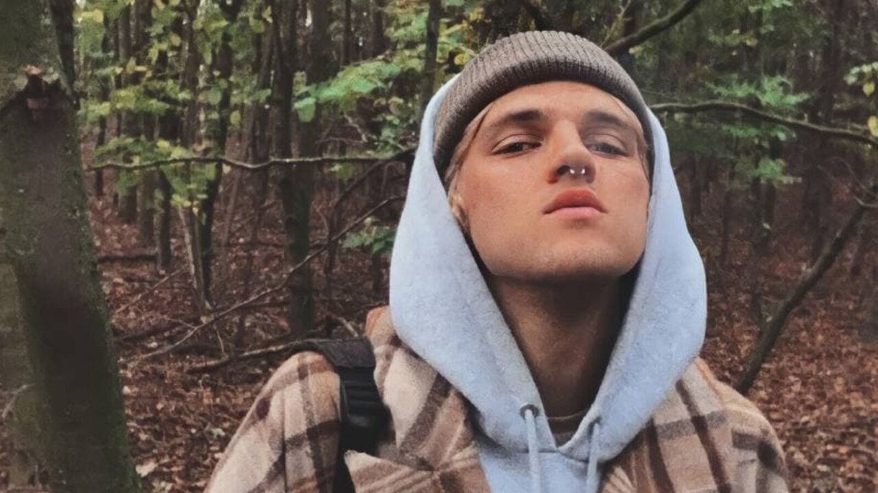 Live Porn Camera of LoverBoyDude