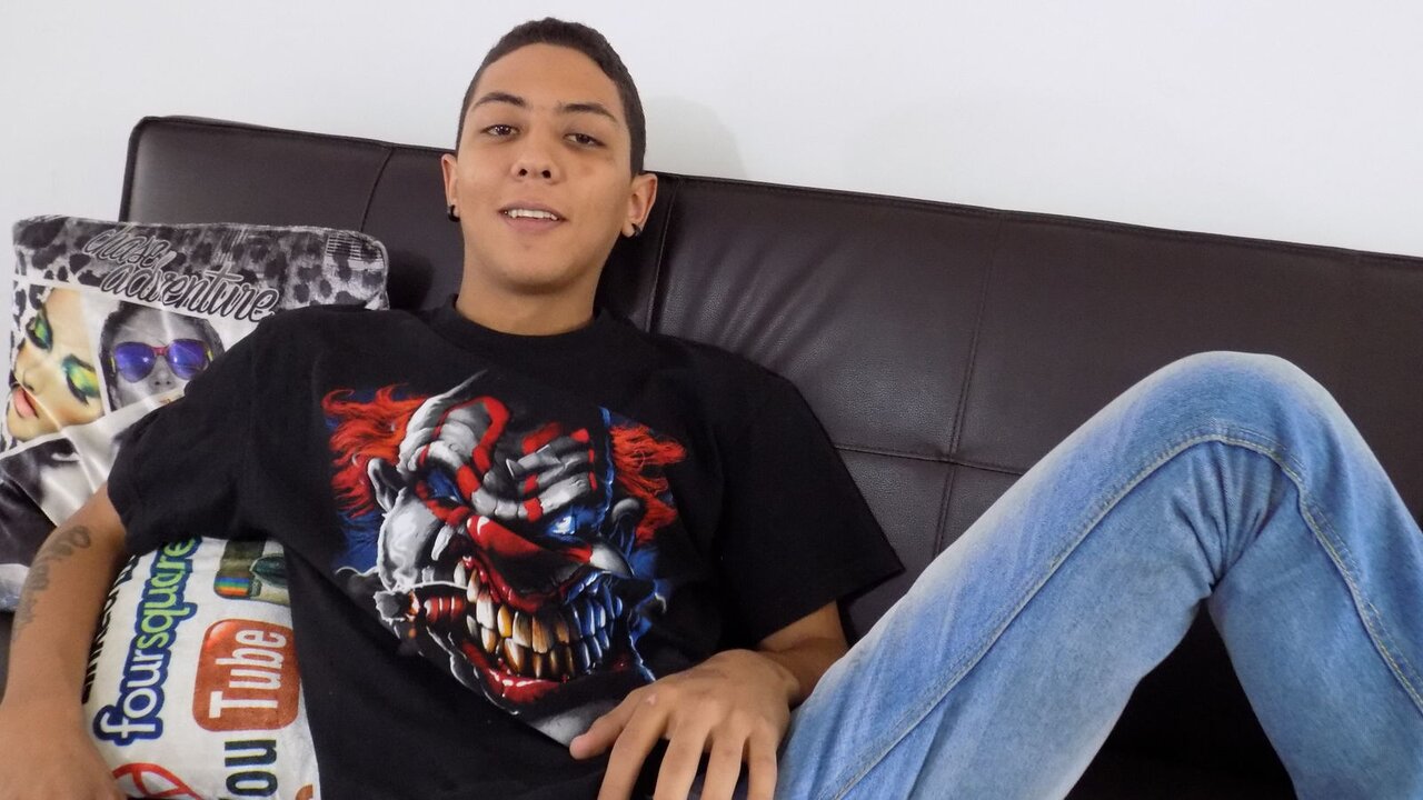 Live Porn Camera of MiguelMartinezSM