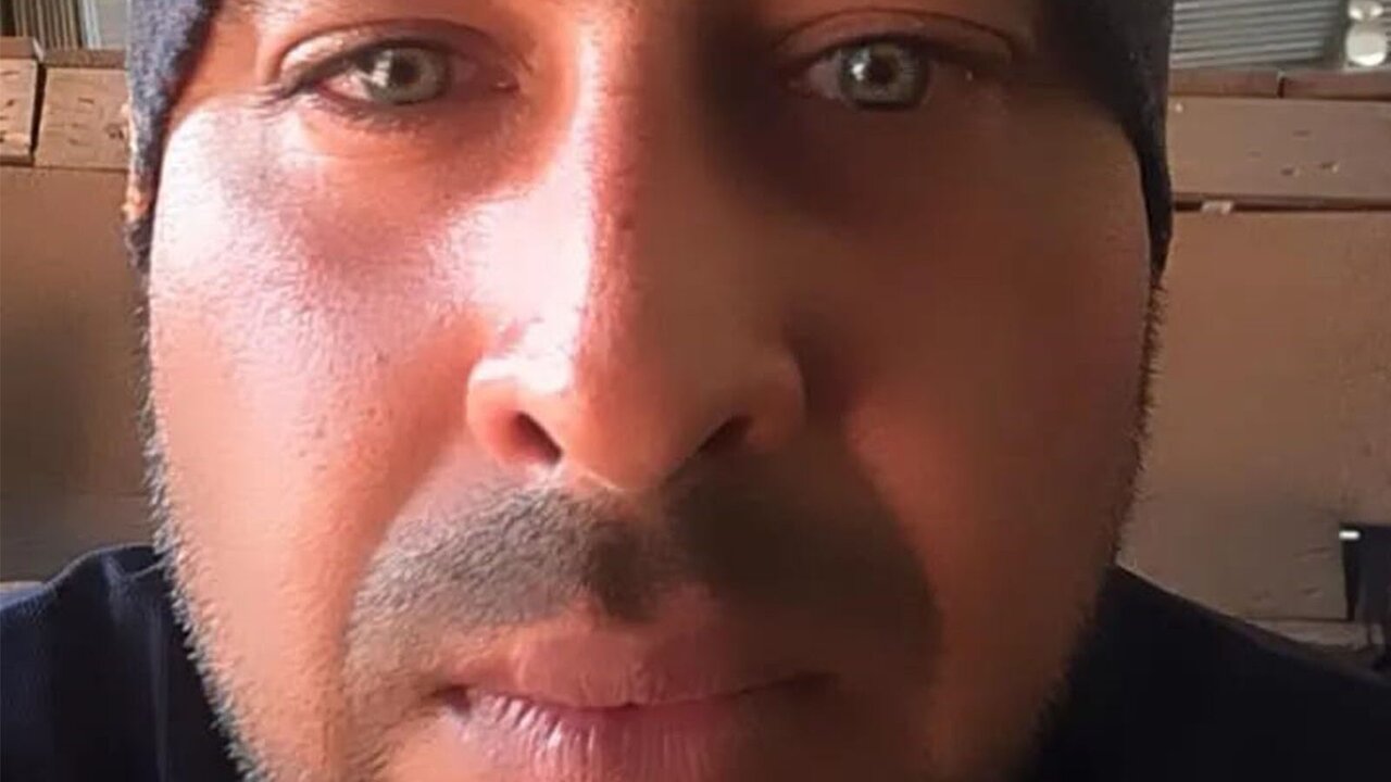 Live Porn Camera of TomPau