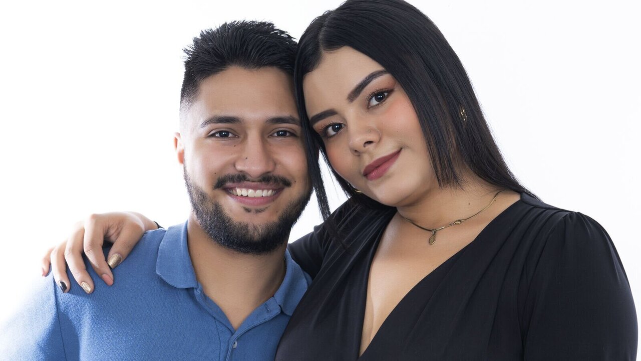 Live Porn Camera of AlyceMorgan