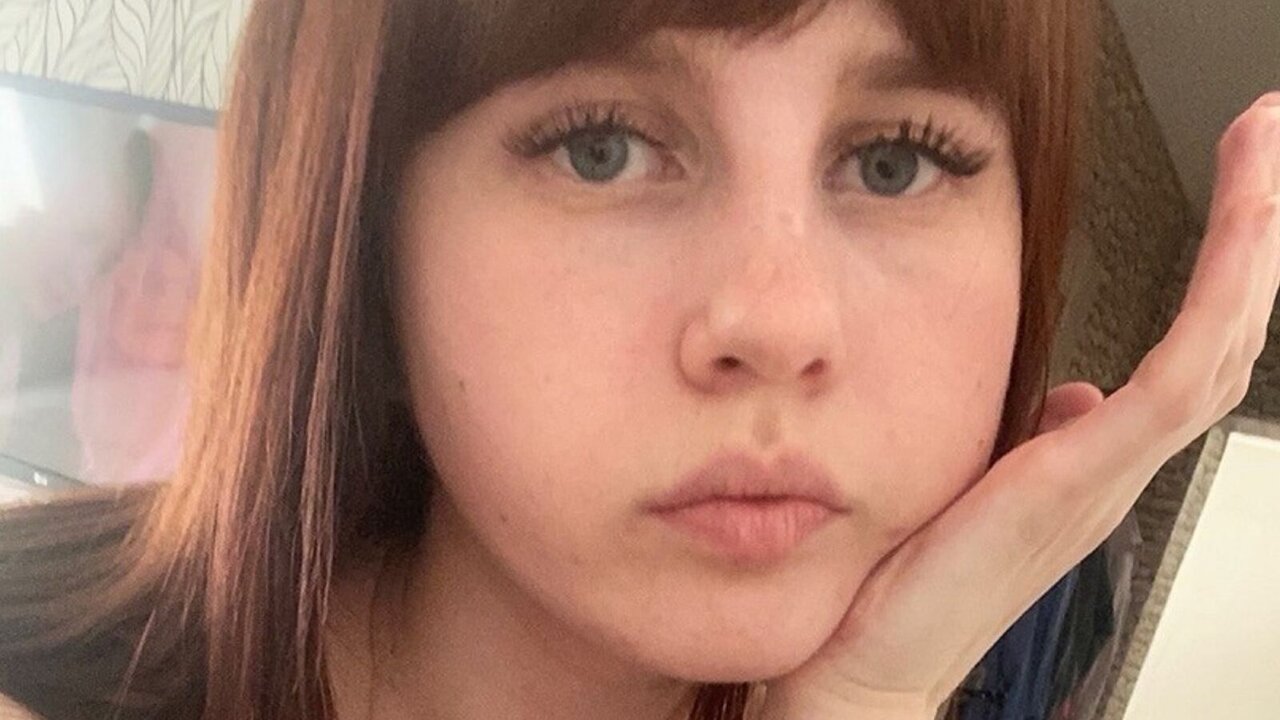 Live Porn Camera of ElisaRobbie