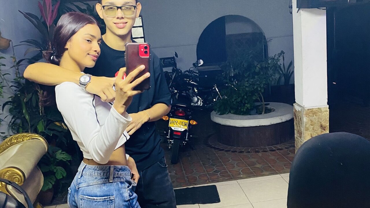 Live Porn Camera of SaloAndAlex