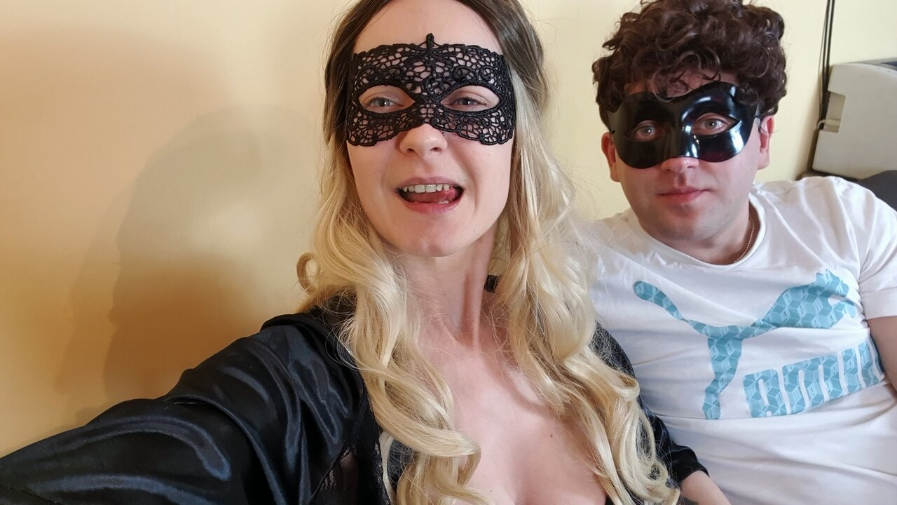 Live Porn Camera of SheilaJonathan