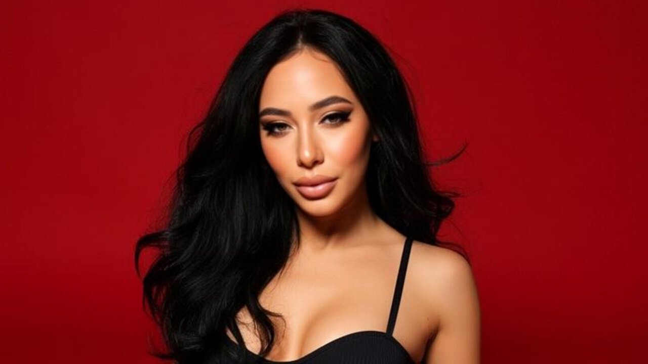 Live Porn Camera of CelineVe