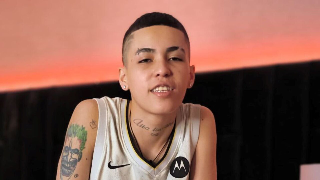 Live Porn Camera of RavenCoz